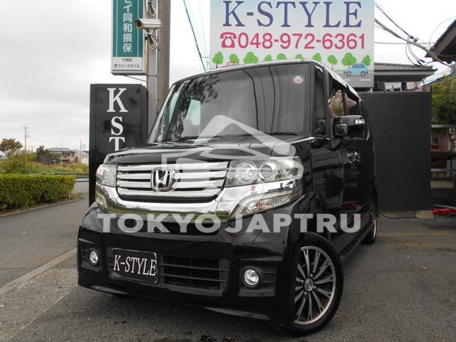 HONDA N-BOX CUSTOM