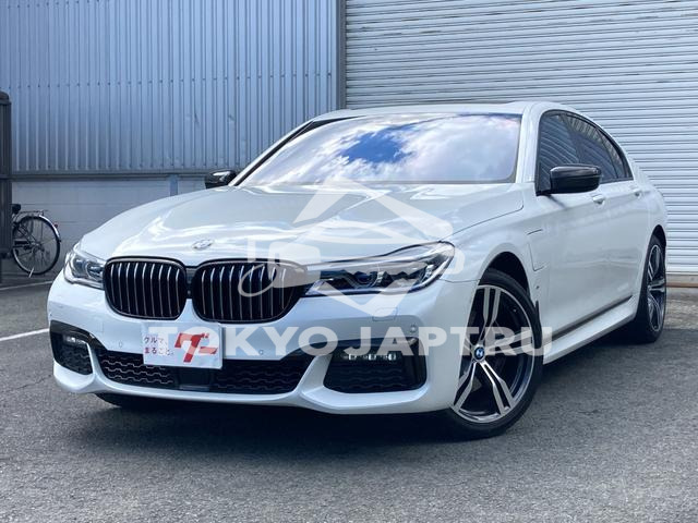 BMW 7 SERIES
