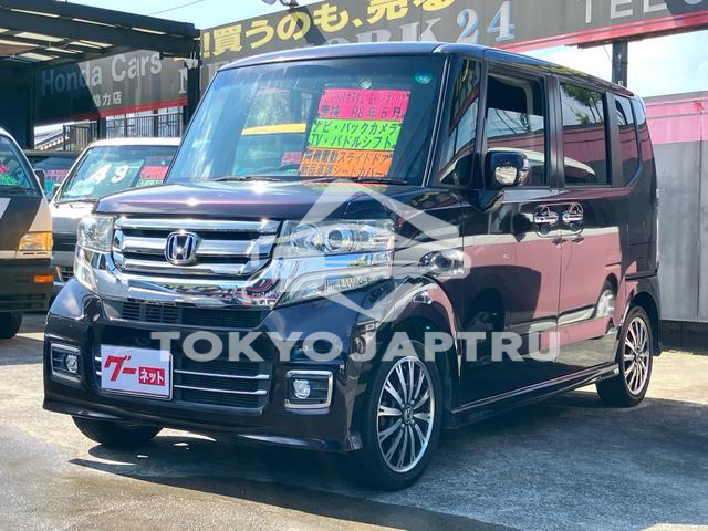 HONDA N-BOX CUSTOM