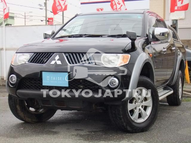 MITSUBISHI TRITON