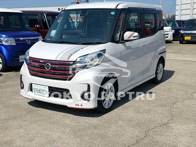 NISSAN DAYZ ROOX
