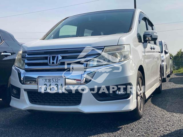 HONDA STEPWAGON SPADA