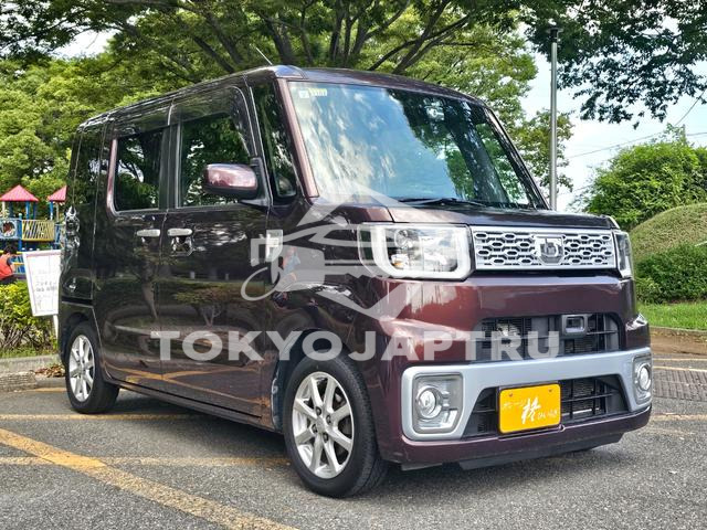 DAIHATSU WAKE