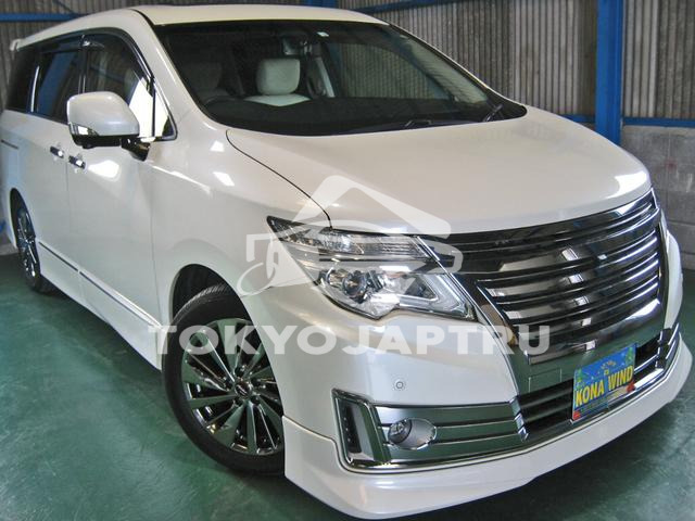 NISSAN ELGRAND