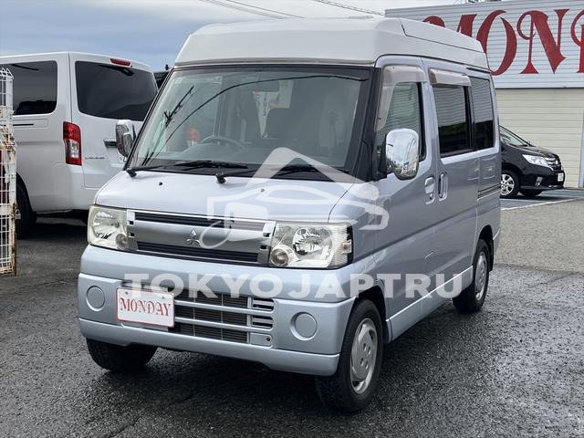 MITSUBISHI TOWN BOX