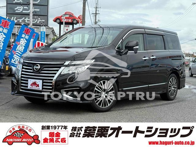 NISSAN ELGRAND