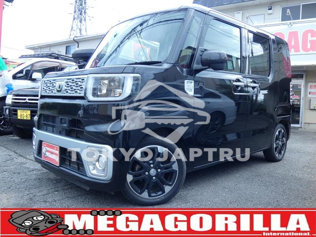 DAIHATSU WAKE