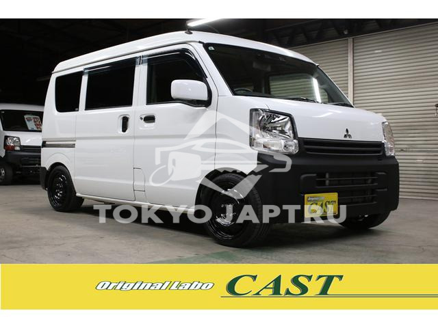MITSUBISHI MINICAB VAN