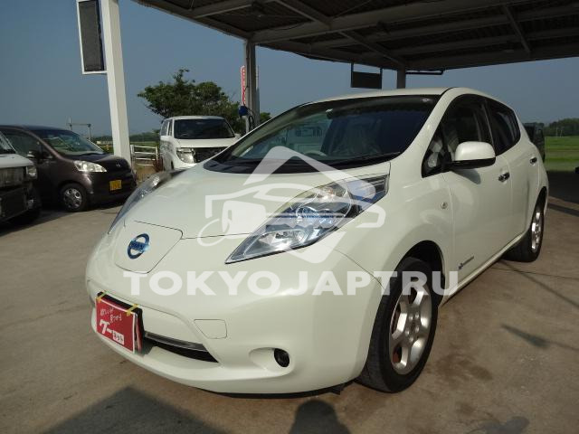 NISSAN LEAF