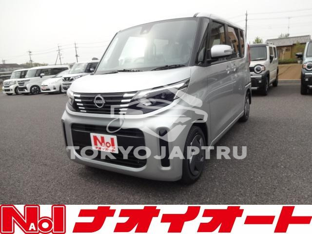 NISSAN ROOX