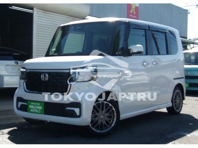 HONDA N-BOX CUSTOM