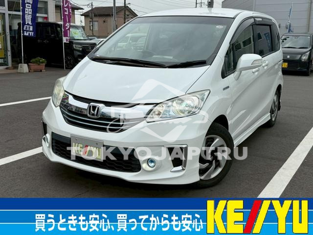 HONDA FREED HYBRID