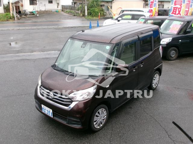 NISSAN DAYZ ROOX