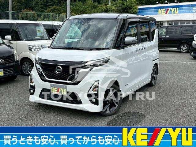 NISSAN ROOX