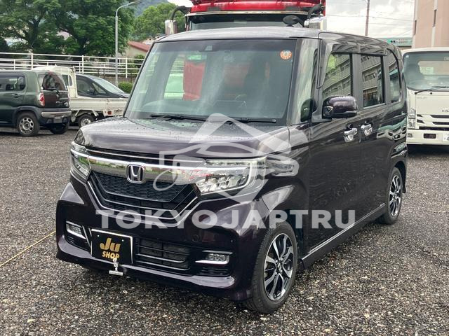 HONDA N-BOX CUSTOM