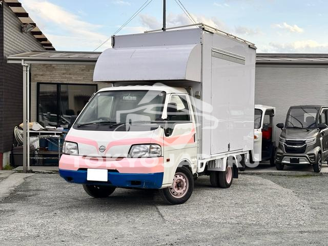 NISSAN VANETTE TRUCK