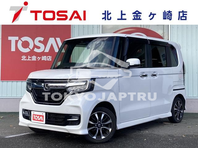 HONDA N-BOX CUSTOM