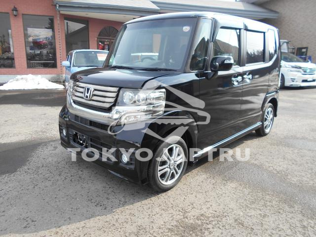HONDA N-BOX CUSTOM