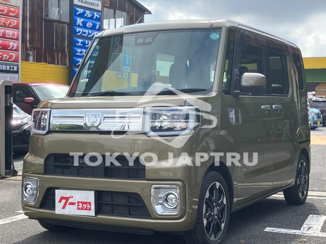 DAIHATSU WAKE