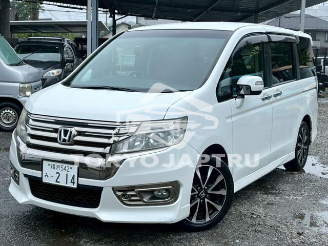 HONDA STEPWAGON SPADA