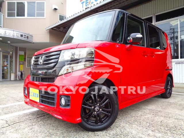 HONDA N-BOX CUSTOM