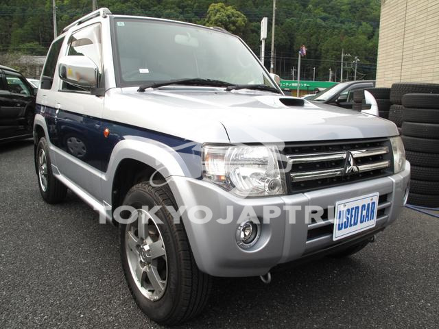 MITSUBISHI PAJERO MINI