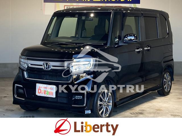 HONDA N-BOX CUSTOM
