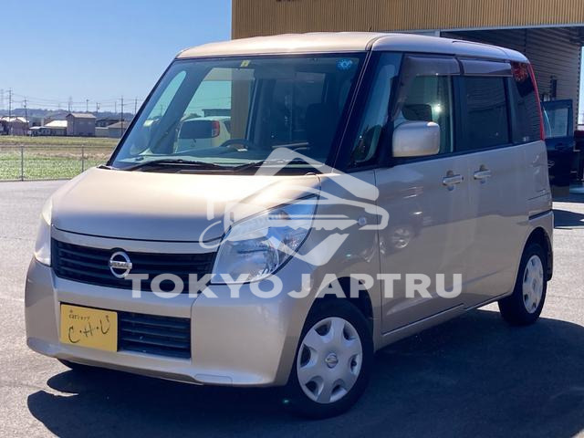 NISSAN ROOX