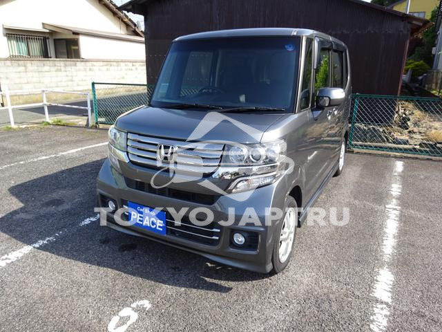 HONDA N-BOX CUSTOM