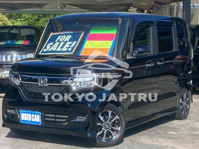 HONDA N-BOX CUSTOM