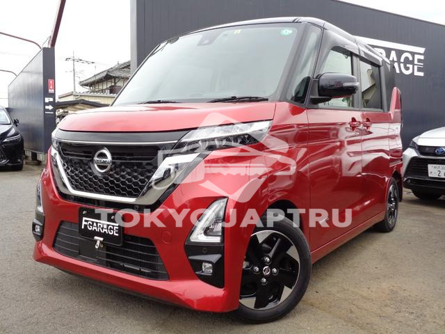 NISSAN ROOX