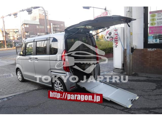 HONDA N-BOX