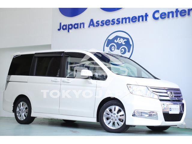 HONDA STEPWAGON SPADA