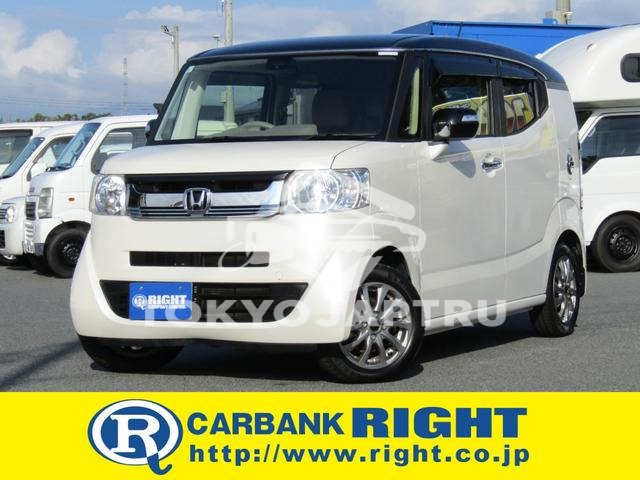 HONDA N-BOX SLASH