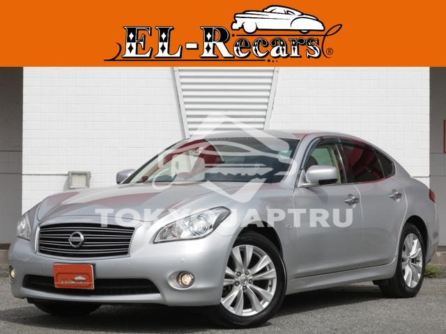 NISSAN FUGA