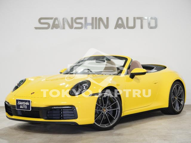 PORSCHE 911