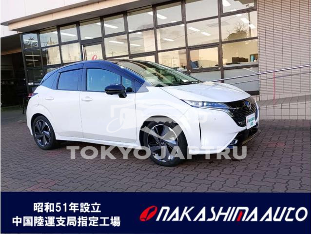 NISSAN AURA