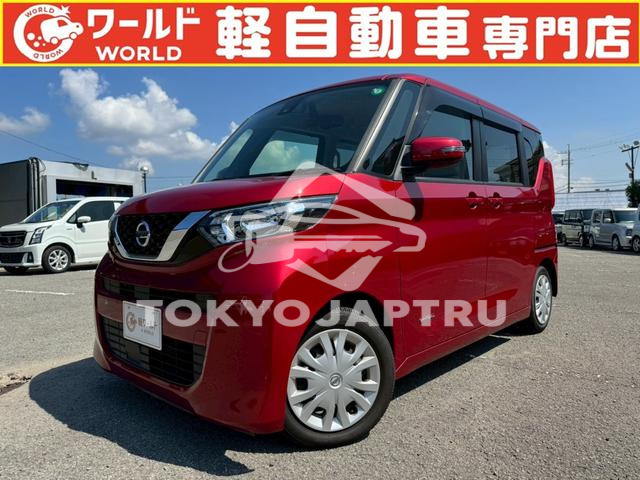 NISSAN ROOX