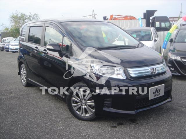 HONDA FREED SPIKE HYBRID
