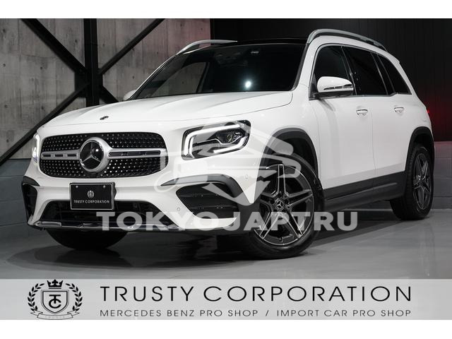 MERCEDES BENZ GLB
