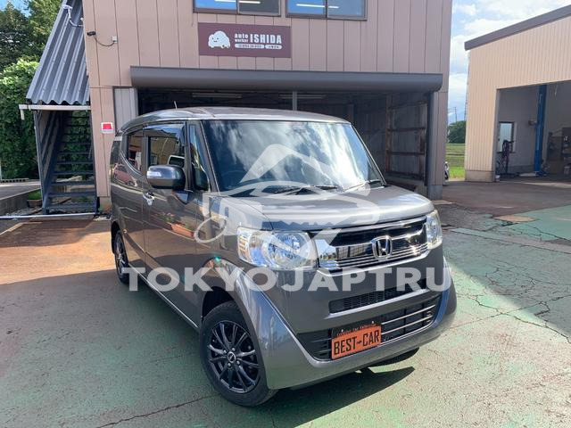 HONDA N-BOX SLASH