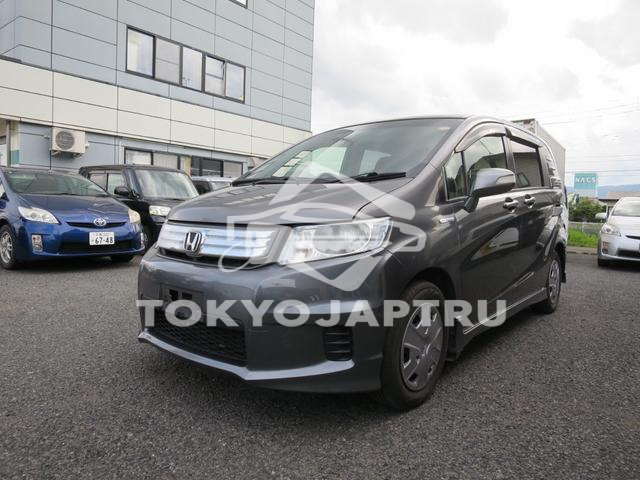 HONDA FREED SPIKE HYBRID