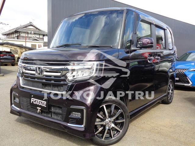 HONDA N-BOX CUSTOM