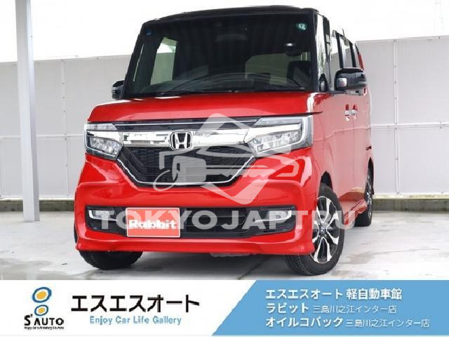 HONDA N-BOX CUSTOM