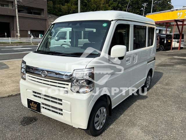 NISSAN CLIPPER VAN