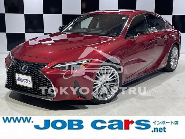LEXUS IS