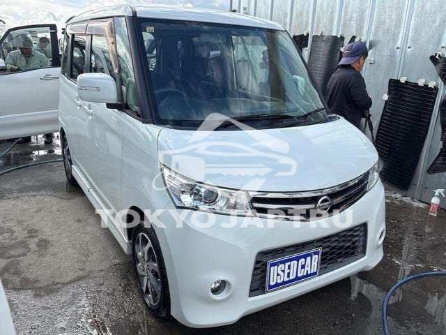 NISSAN ROOX