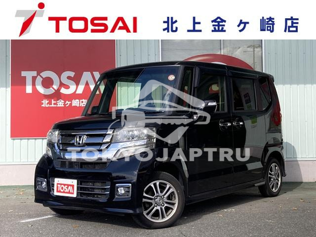 HONDA N-BOX CUSTOM