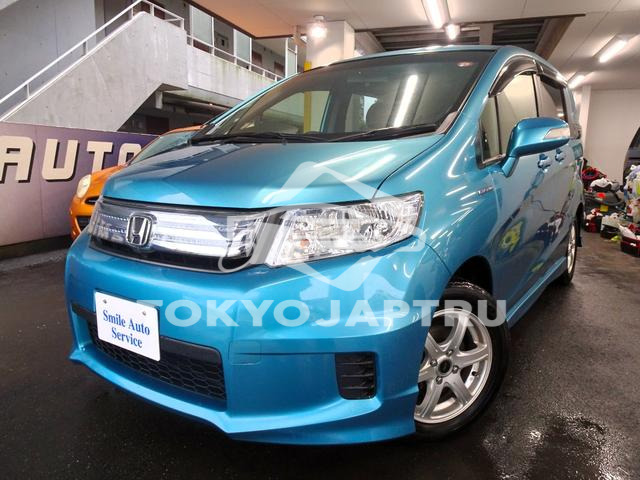 HONDA FREED SPIKE HYBRID