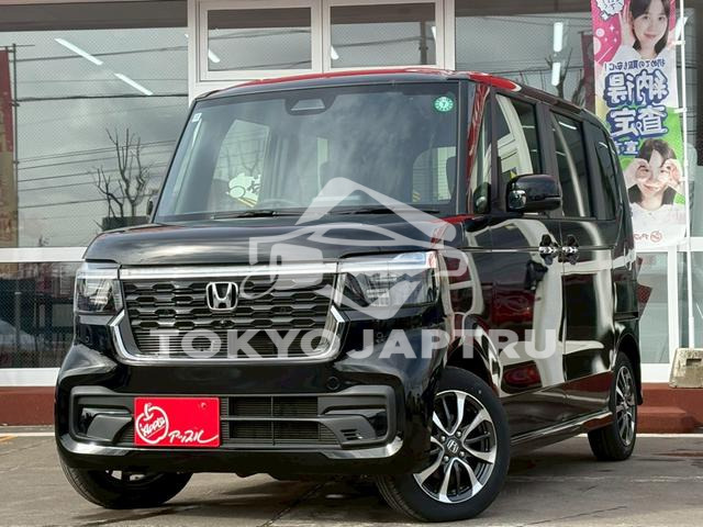 HONDA N-BOX CUSTOM